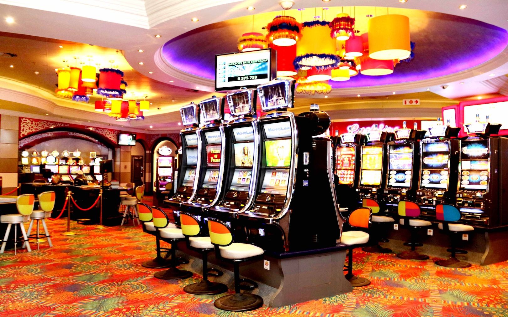 Slot Makinelerinde Volatilite: Şansın Ritmi